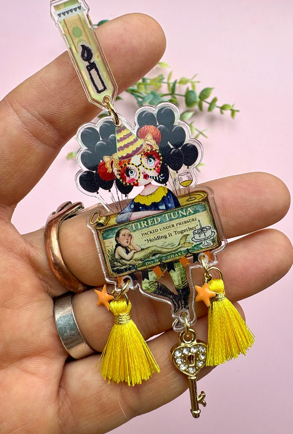 Miniature : Boucles d’Oreilles Fairy Kitsch « Le Sens de la Fête » – Bijoux Acrylique Fun 