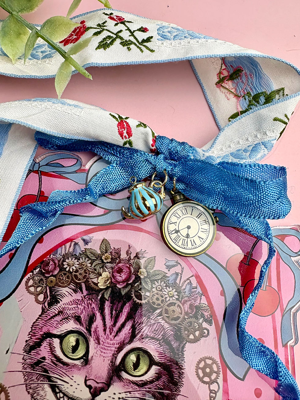 Miniature : ‼️RÉSERVÉ ‼️Alice a quitté la table – Collier XXL Fairy Kitsch Statement 
