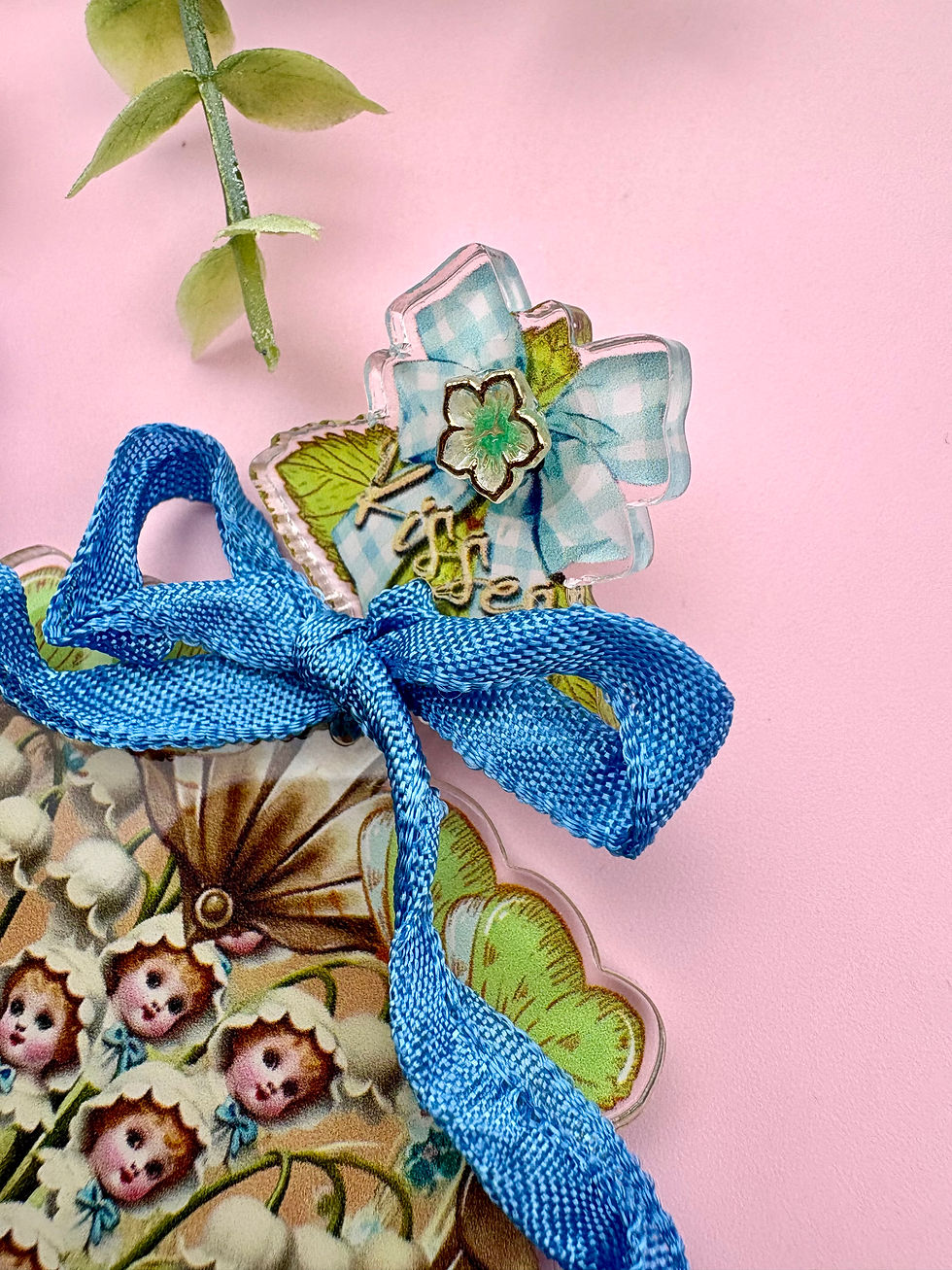 Miniature : Il est où le bonheur ? – Boucles d’oreilles Fairy, Kitsch, Bohème, esprit porte-