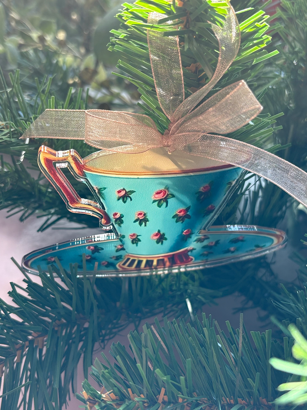Miniature : Pampille Acrylique Tasse à Thé – Déco Féerique à Suspendre –  “L’heure du Thé » 
