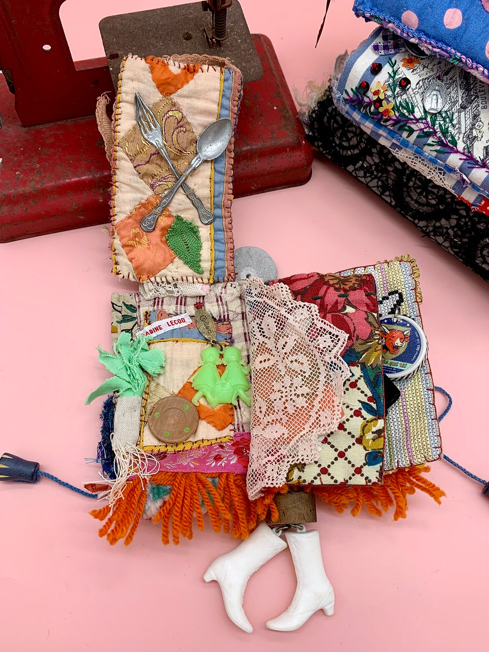 Miniature : Junk journal art textile unique « Murmures d’enfance »