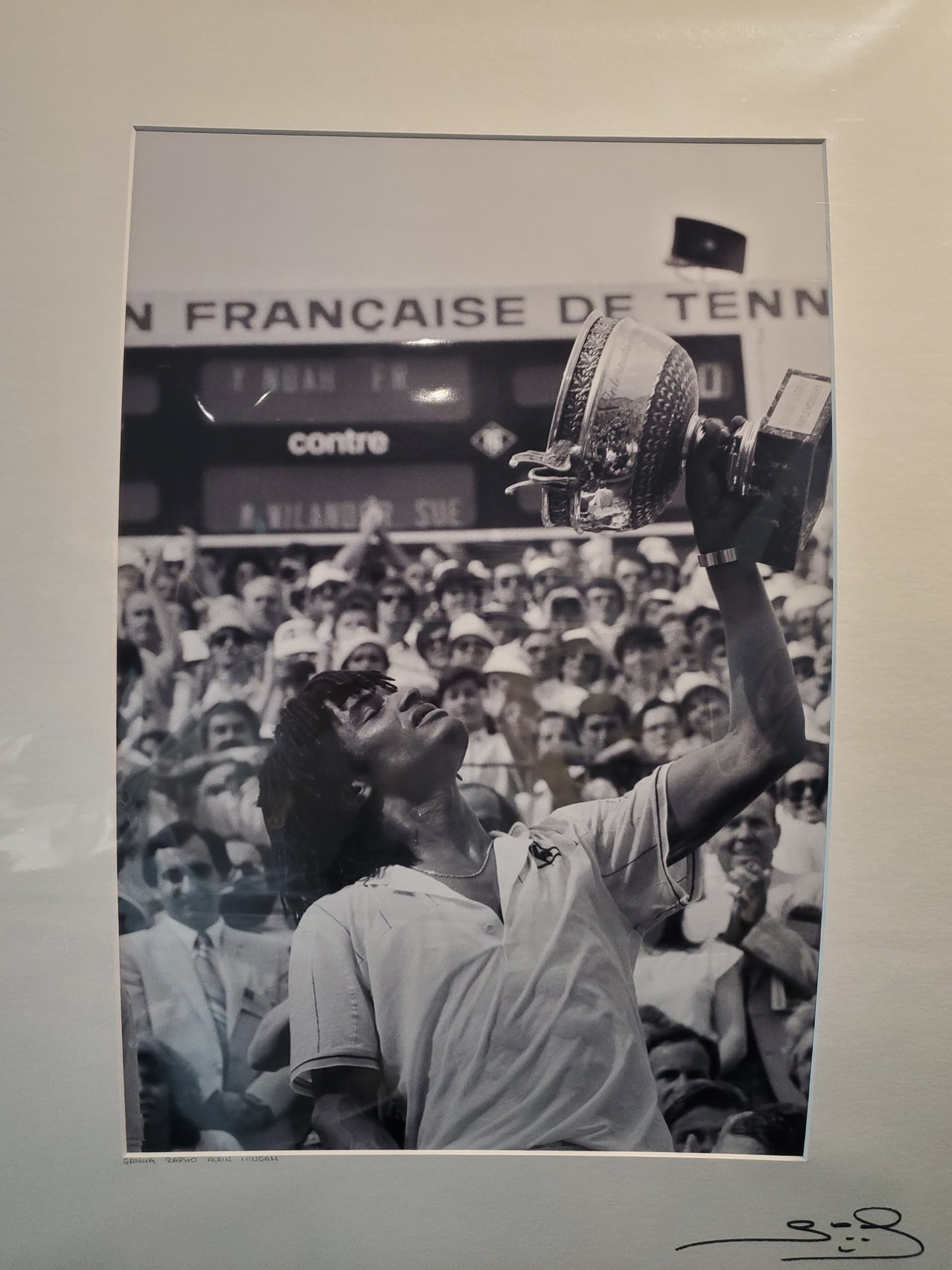 GAMMA RAPHO ALAIN MINGAM- Yannick Noah remporte Roland- Garros en 1983