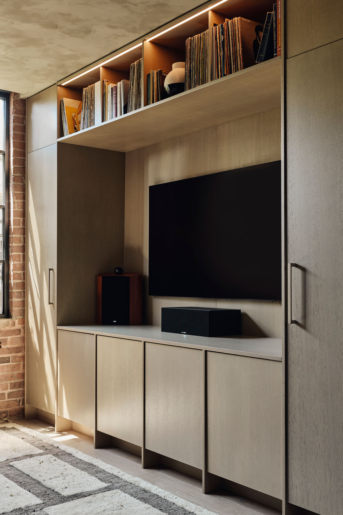 07_16_25_41_Richmondville_Ave_Westport_CT2998_ON_RT copy