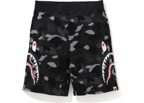 BAPE Gradation Camo Side Shark Sweat Shorts Black | Steel City Sole