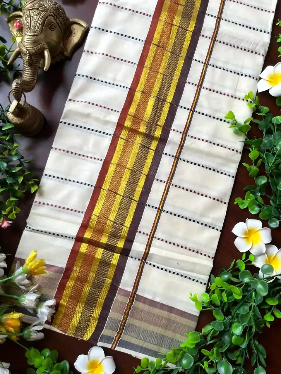 Caramel Brown Dot Stripe Cotton Kerala Kasavu Saree image full view