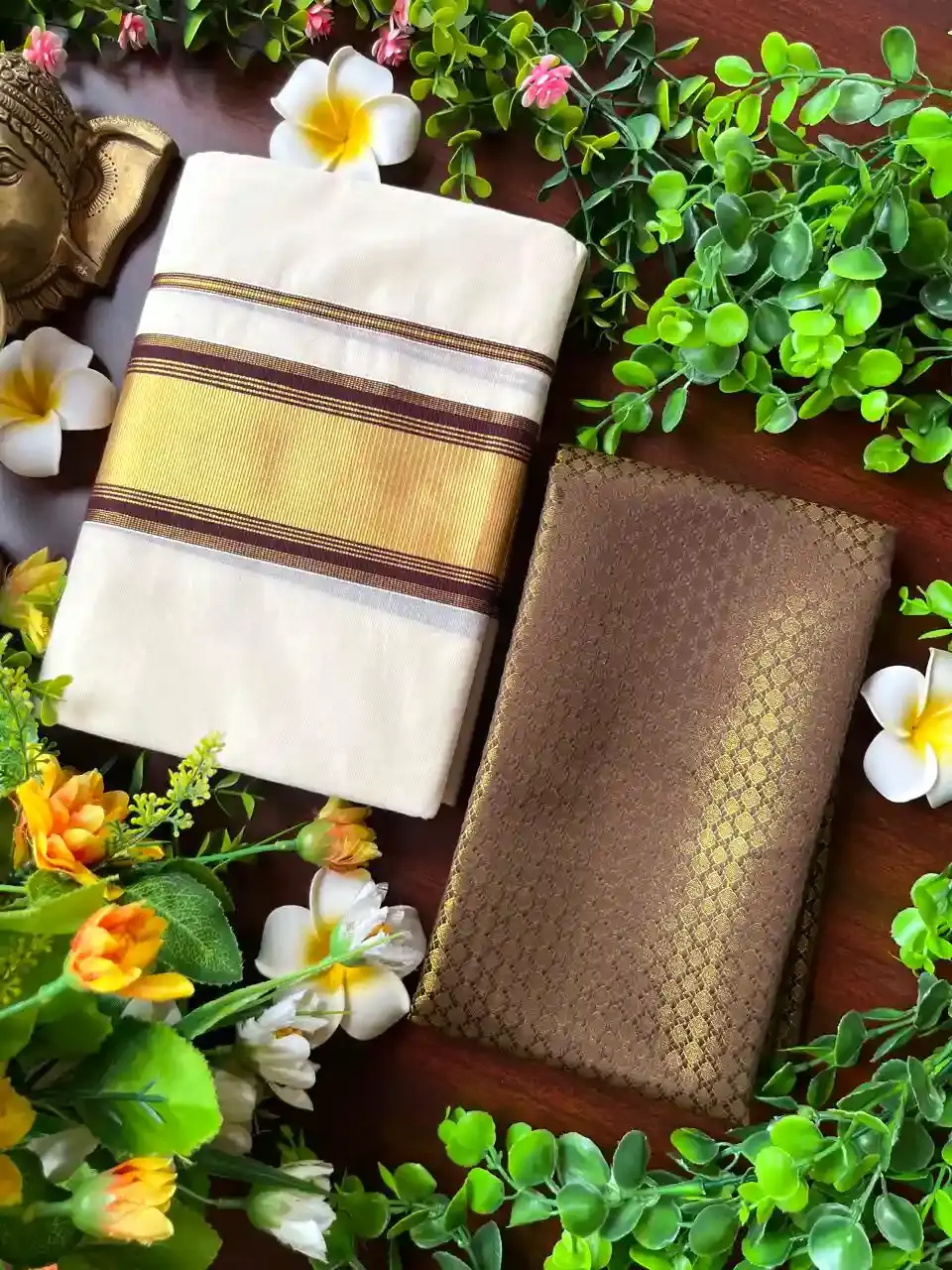 Coffee Brown Golden Kasavu Cotton Set Mundu with Blouse image folded view
