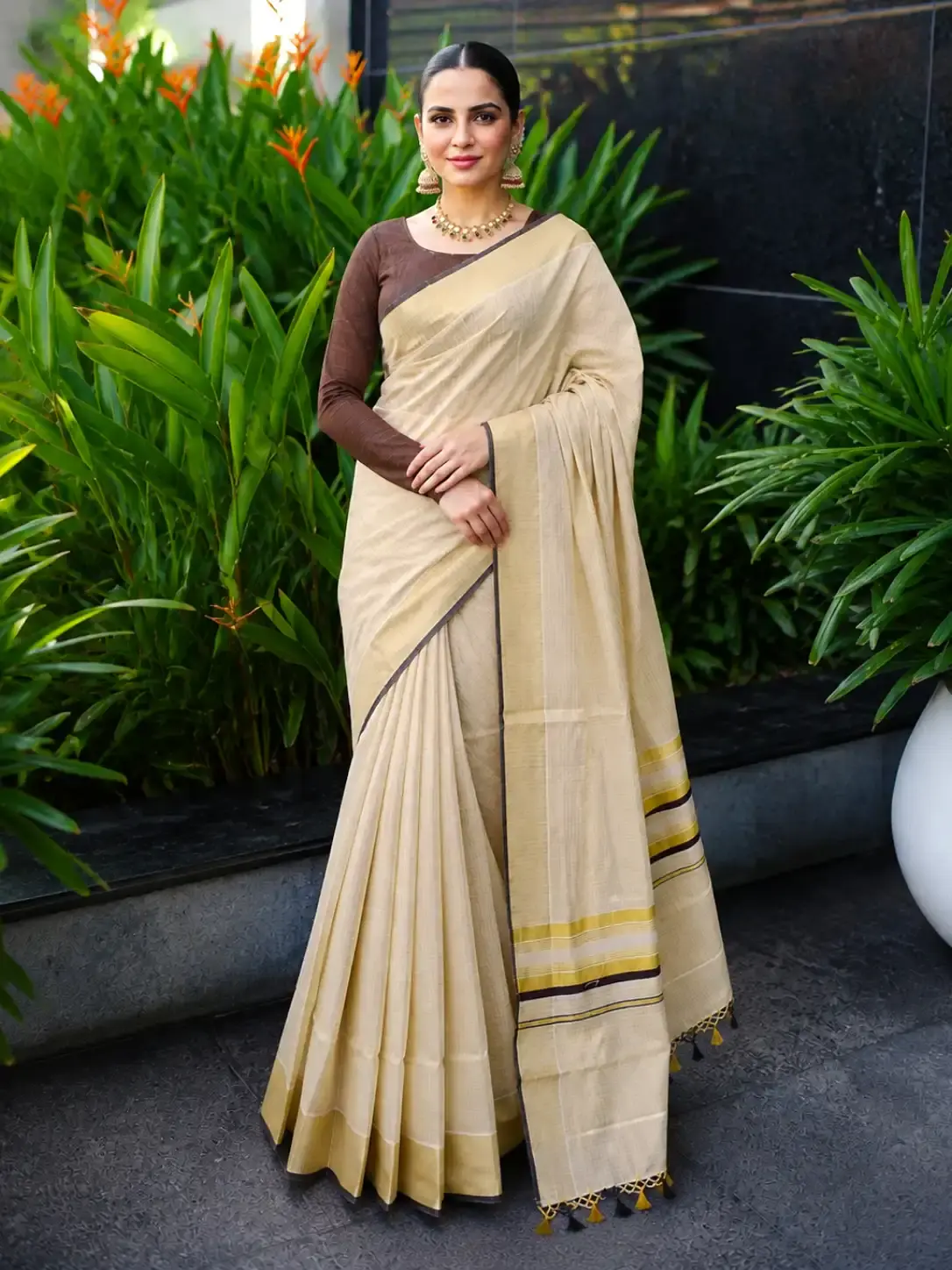 Coffee Brown Micro Checks Kasavu Tissue Saree with Tassels image full view