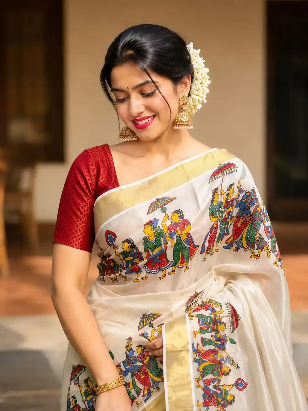 Multi Color Pallak Motif Tissue Kerala Kasavu Saree image close up view