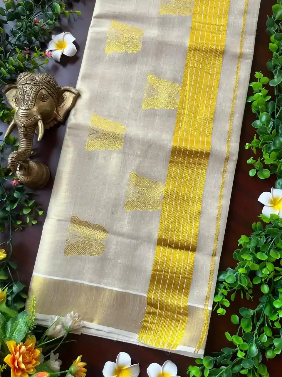 Thumbnail: Golden Butterfly Jacquard Tissue Kerala Kasavu Saree image