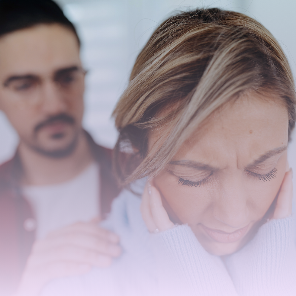 Exploración de los patrones de apego ansioso y evitativo en las relaciones afectivas. Este artículo describe cómo el vínculo entre personas que temen al abandono y aquellas que temen al compromiso puede generar ciclos de atracción y distancia emocional, y ofrece herramientas para reconocer, comprender y transformar este patrón repetitivo hacia una forma de amar más consciente y equilibrada.