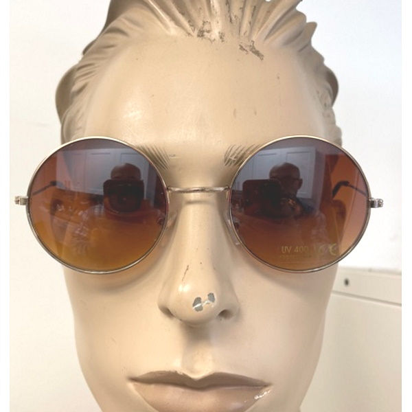 XL LENNON STYLE WITH BROWN LENS, GOLD FRAMES