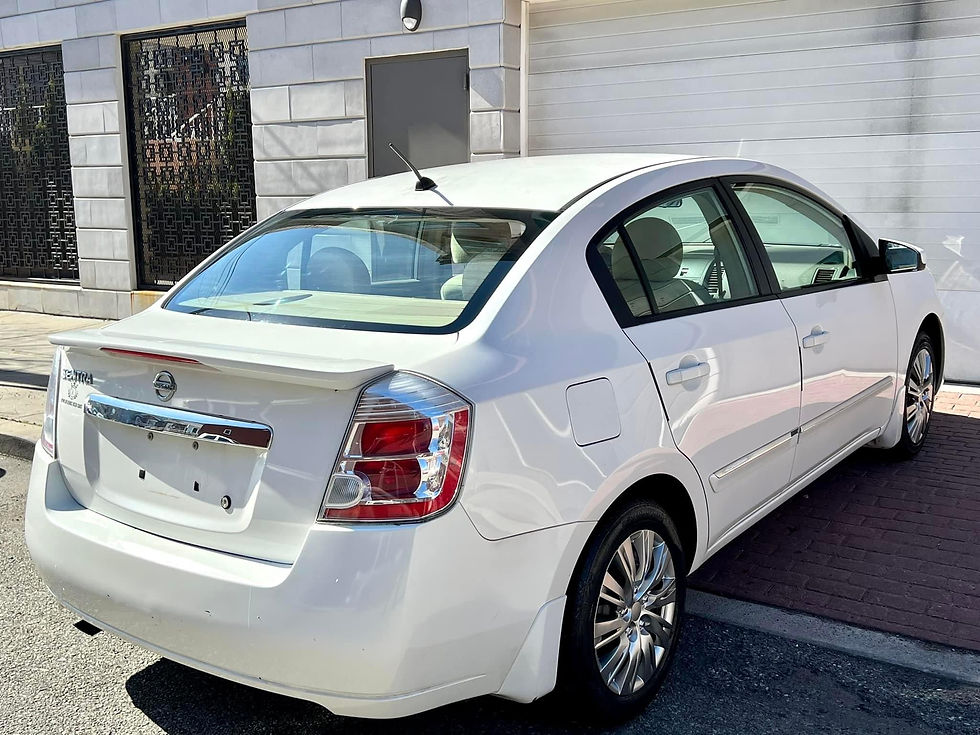 Thumbnail: 2012 Nissan Sentra