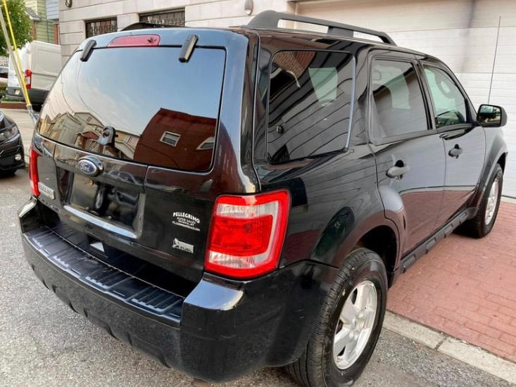 Thumbnail: 2010 Ford Escape XLT
