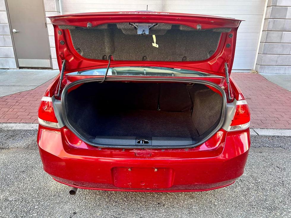 Thumbnail: 2011 Ford Focus SE