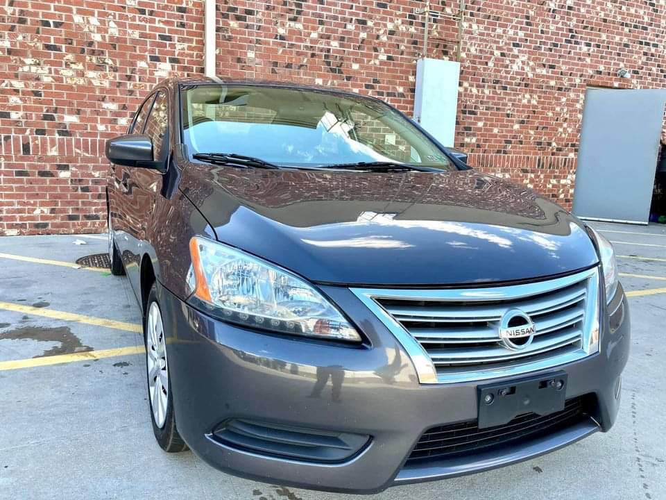 Thumbnail: 2014 Nissan Sentra SV