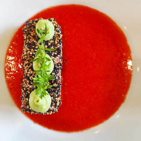 Tonno rosso - Sesamo - Gazpacho d'anguria - Avocado