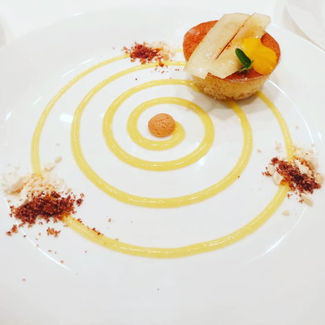 Tortina alla nocciola - Zabaione al moscato - Pera caramellata