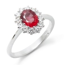 Anello con rubino e diamanti