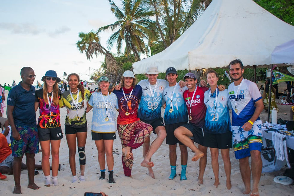 Kaalvoet team with medals
