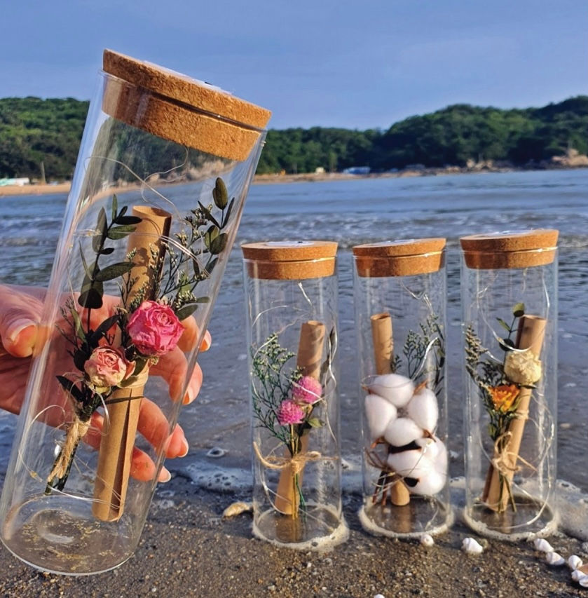 Miniaturbild: Romantic Pink Rose Letter Bottle LED