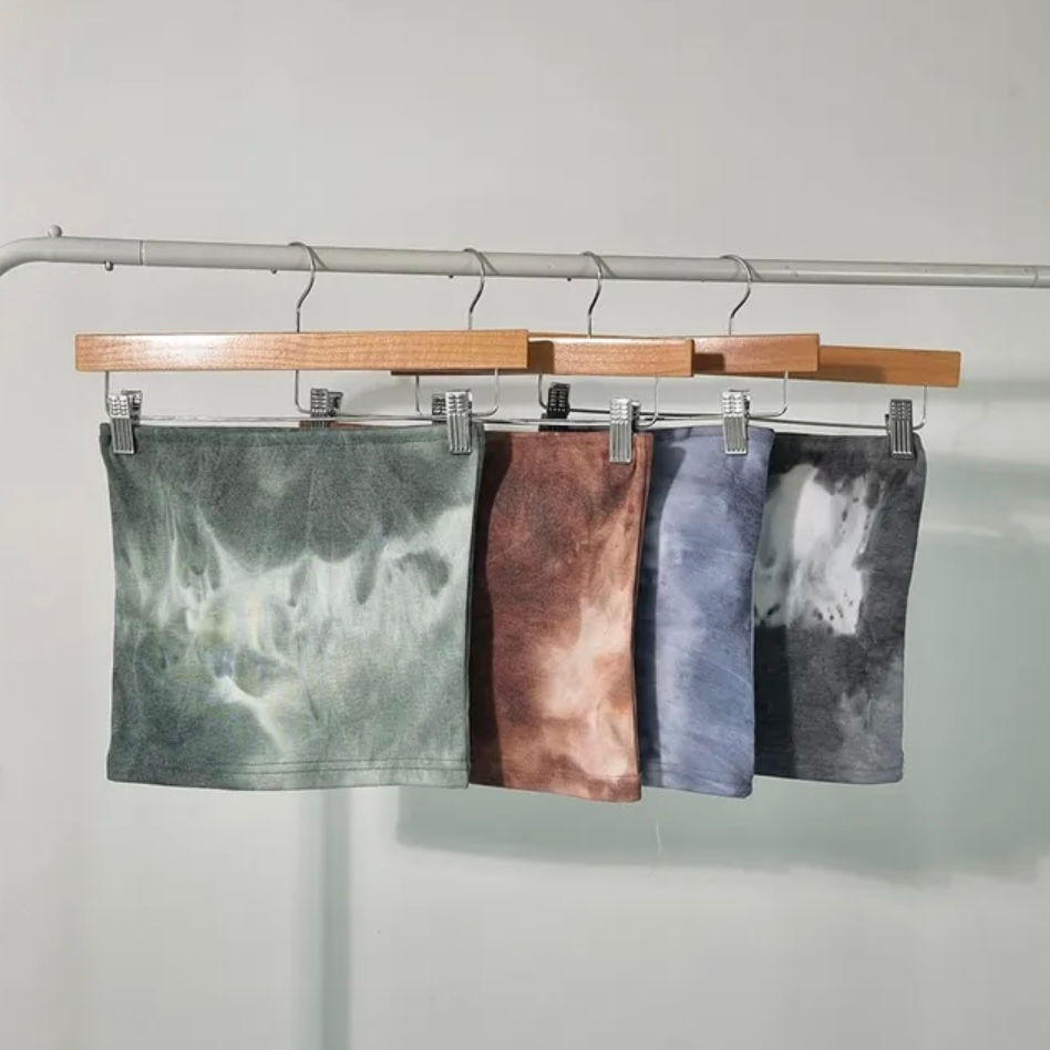 Miniature : Aesthetic Watercolour Tube Top