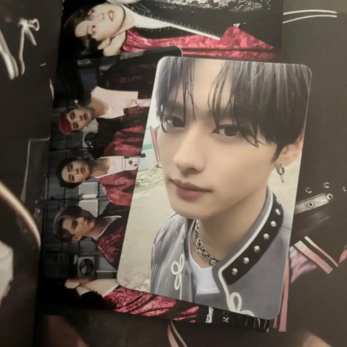 STRAY KIDS - IN LIFE SIGNED ALBUM | Inspire Me Shop