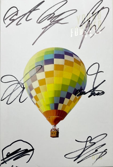 防弾少年団(BTS) - BTS SPECIAL ALBUM YOUNG FOREVER  直筆サイン入り BTS Young Forever Signed Album | Inspire Me Shop