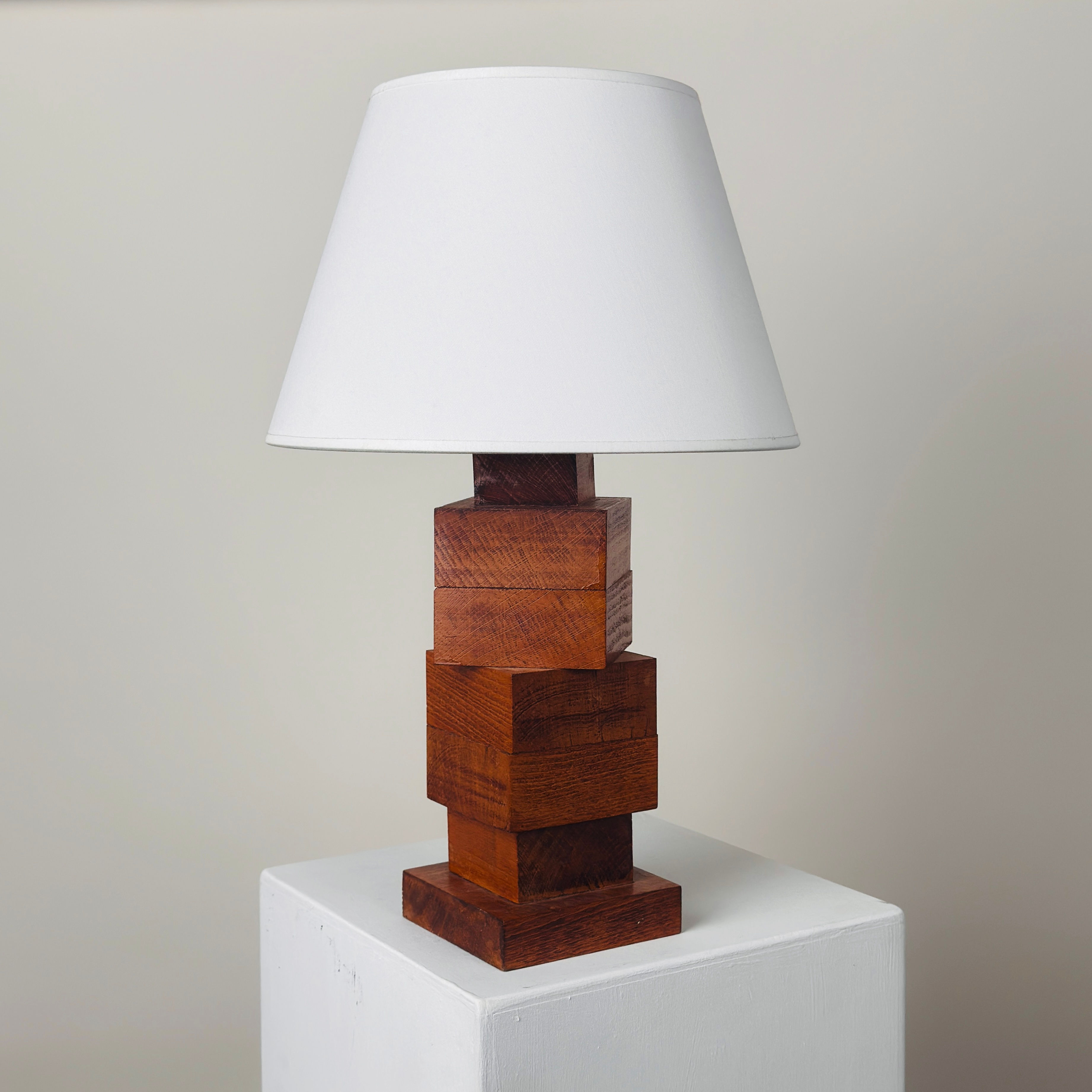 Art-deco-style wooden lamp