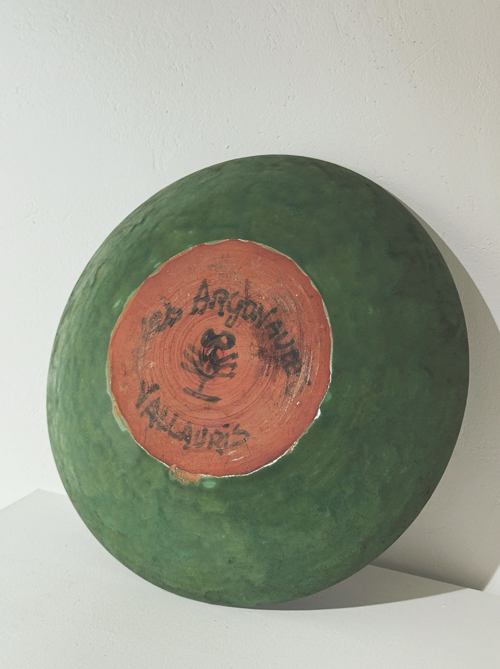 Thumbnail: Large wall plate by Les Argonautes