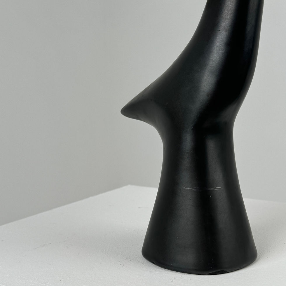 Thumbnail: Zoomorphic ceramic lamp