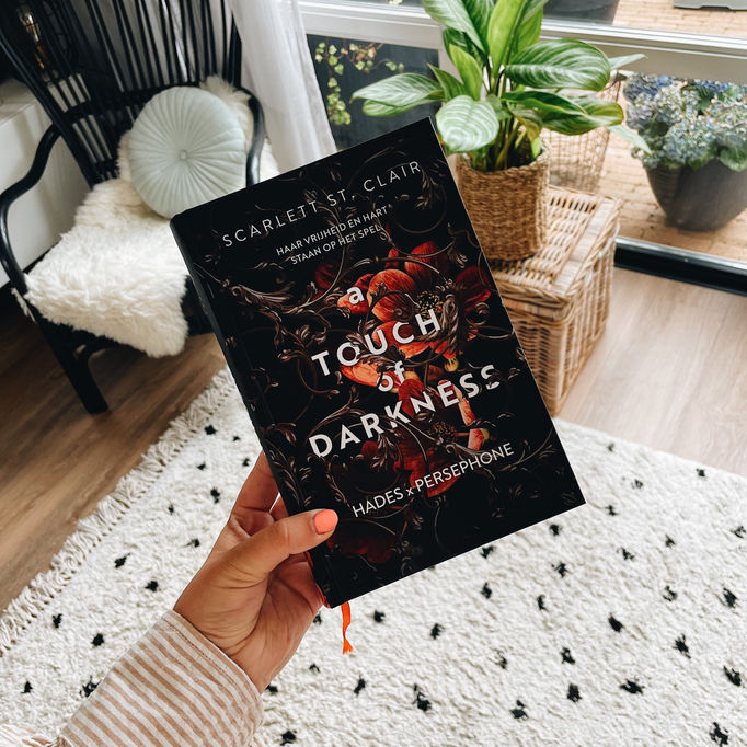 A Touch of Darkness - Scarlett St. Clair