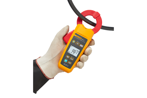 Thumbnail: Fluke 368 FC Leakage Current Clamp Meter