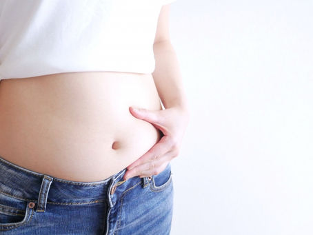 【ぽっこりお腹撃退!】40代女性の「下腹ポッコリ」をペタンコ美腹に変える奇跡のピラティス