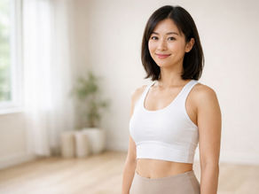 骨盤ケアを意識して姿勢を整える西宮の女性