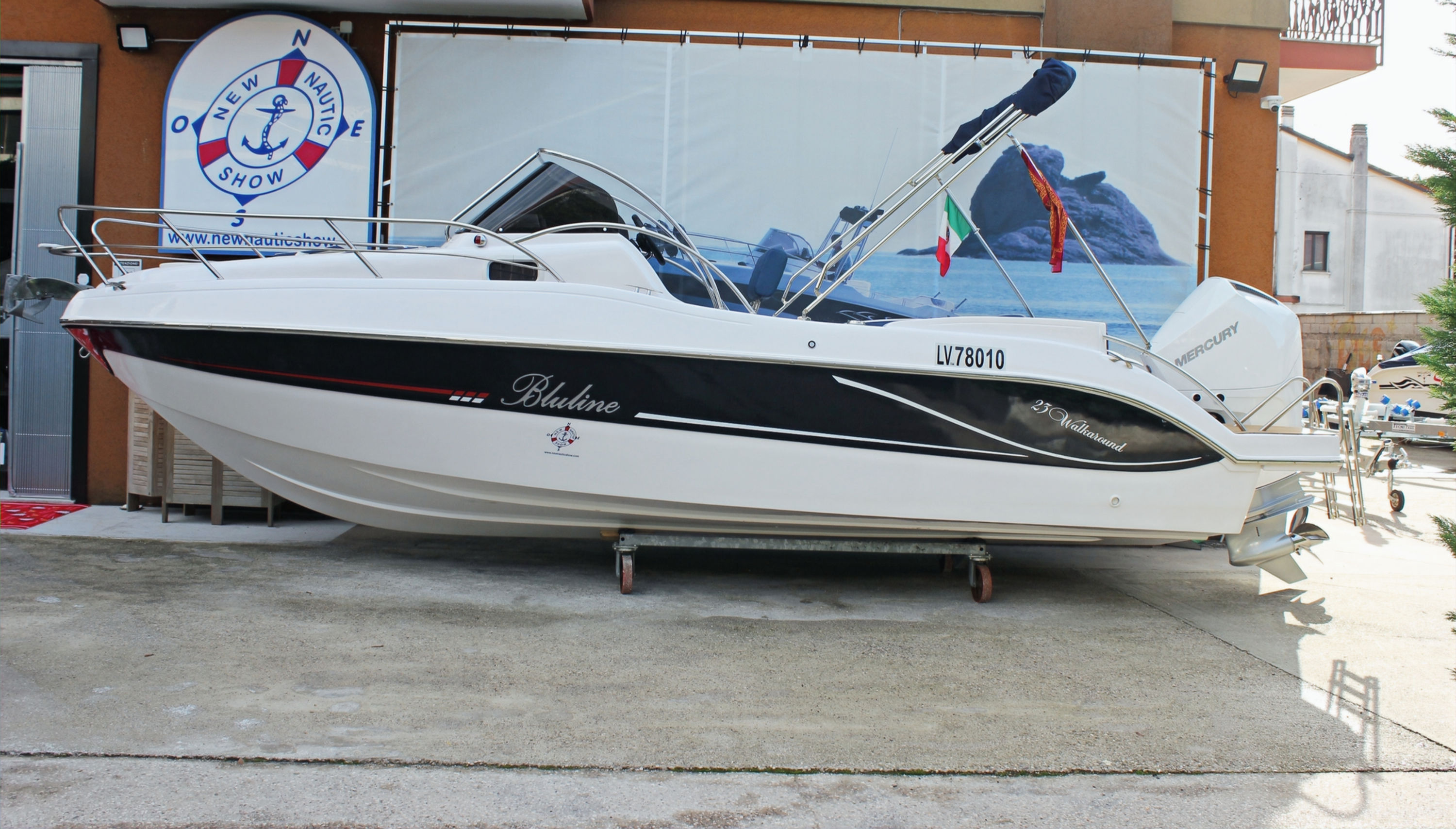 BLULINE 23 WA MOTORIZZATA Mercury 200 CV V6