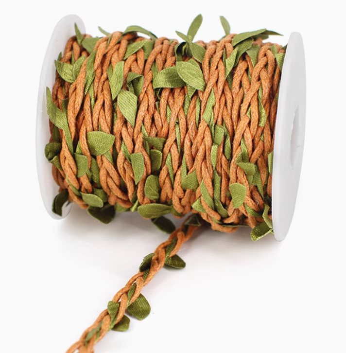 Thumbnail: 樹葉麻繩