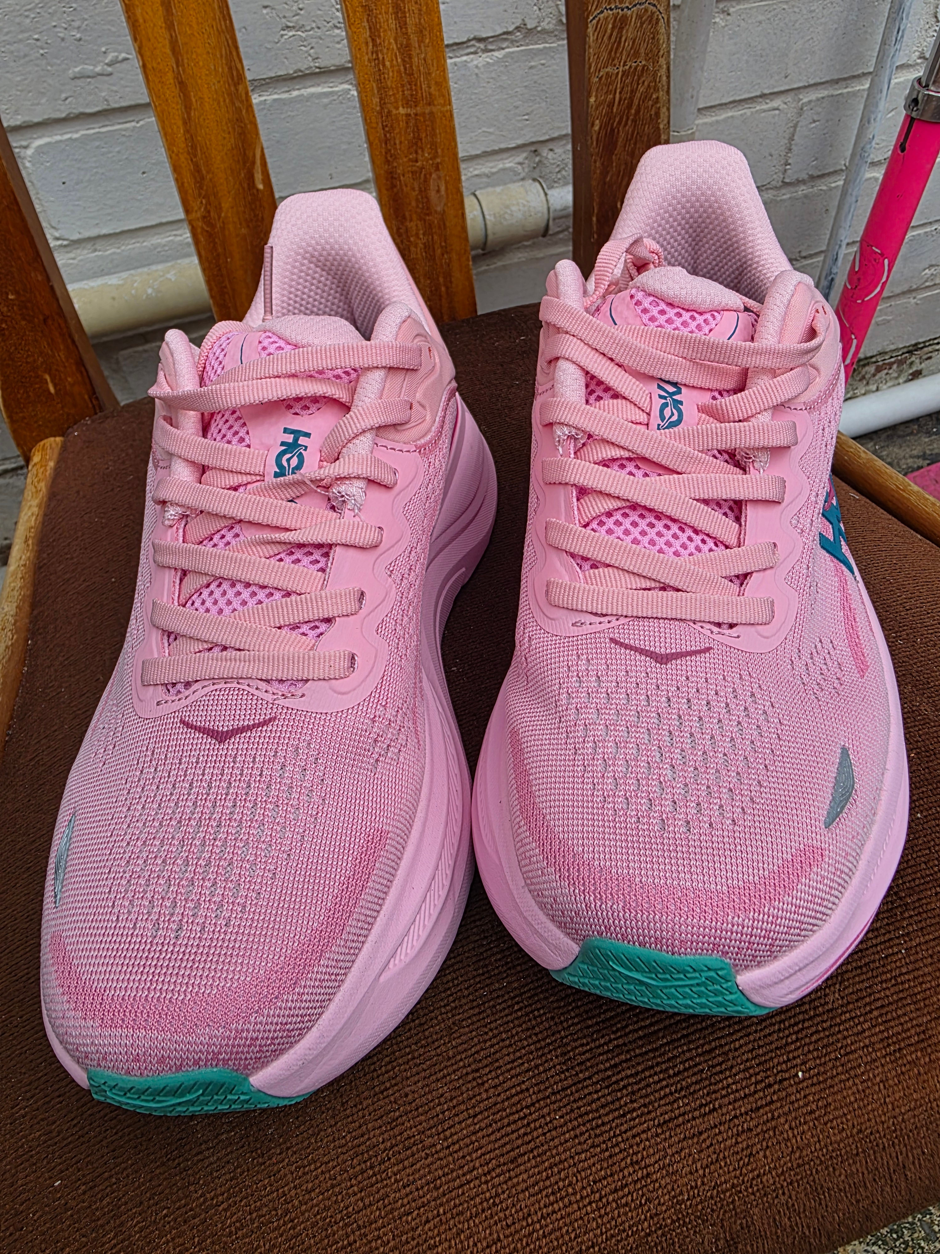 Hoka bondi 9 one one