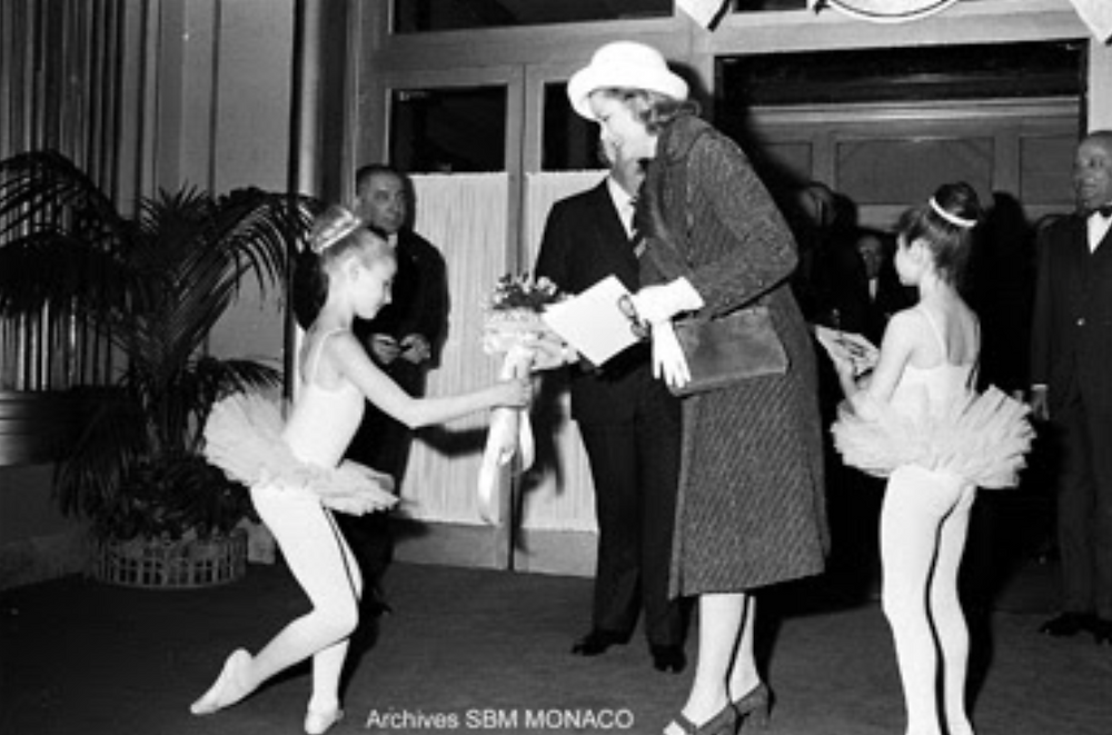 Princess Grace with young ballerinas at the Princess Grace Ballet Academy