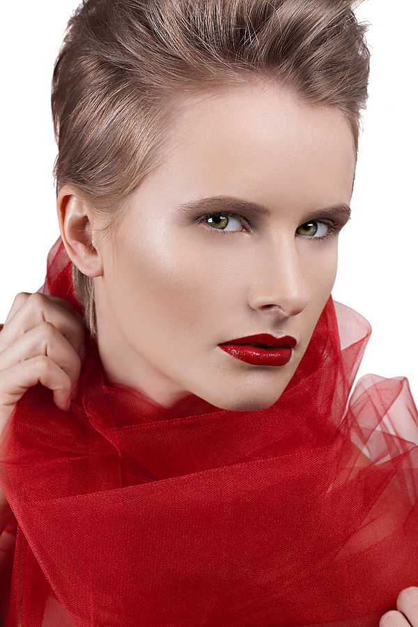 PAMBMAKEUP