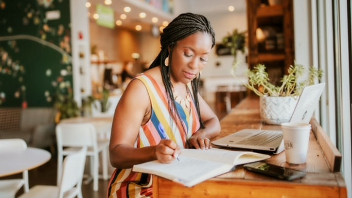 080A9965 (1)_edited.jpg