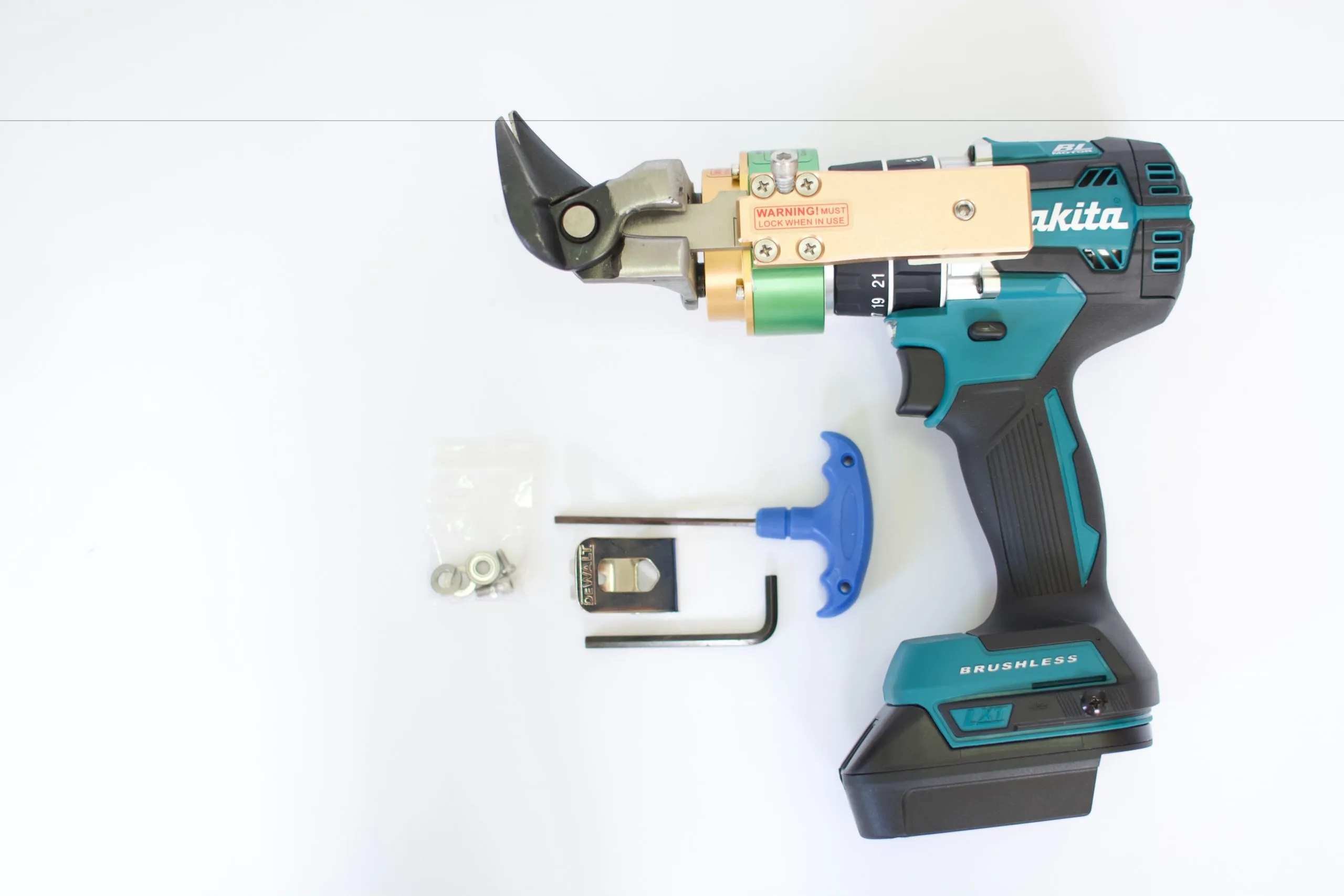 Makita ScribeMaster R Handed with Milwaukee Battery Adapter