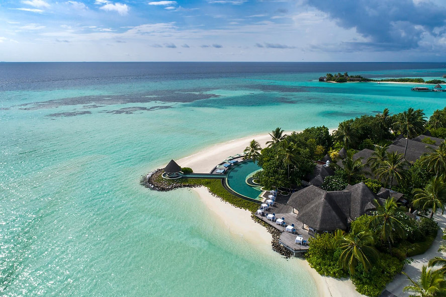 Four Season Resort Maldives | Luxury Resort | Kuda Huraa