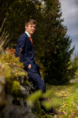 8M1A8972-1 kopi_logo.jpg