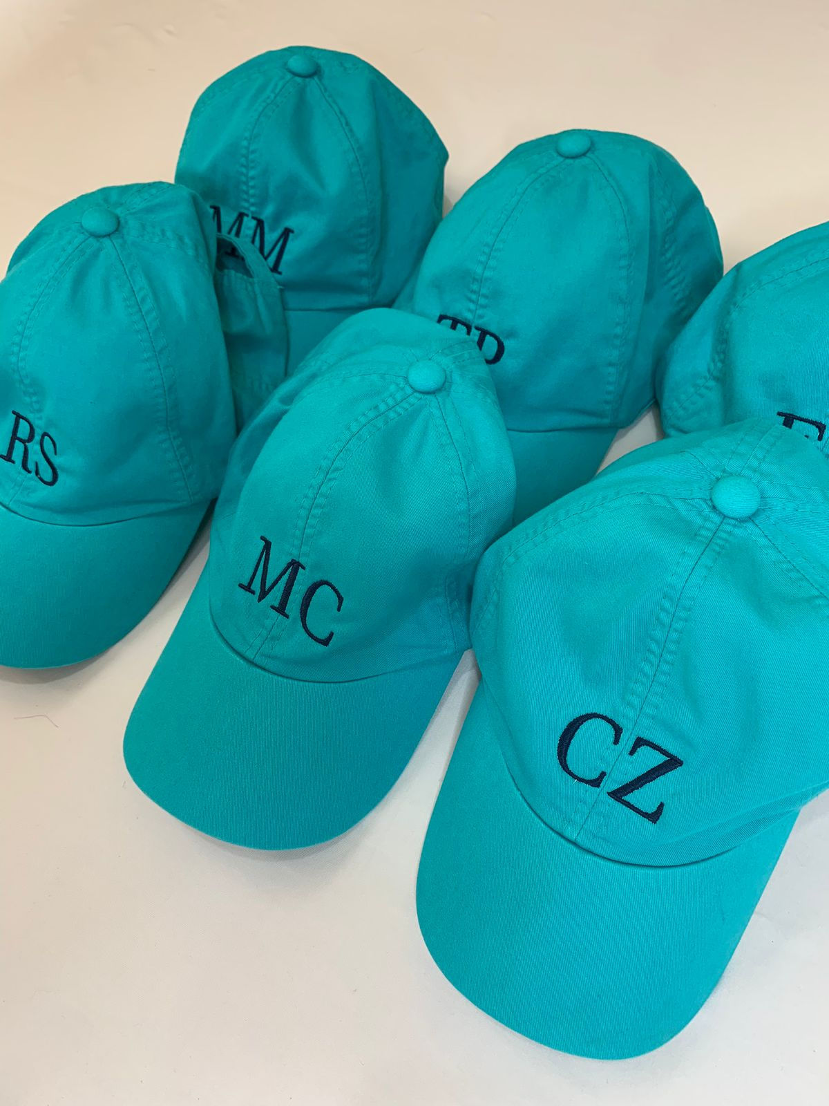 Kit Pareô e Boné 10+ unidades (valor por unidade do kit)