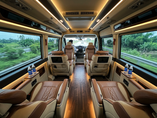 Tiêu chuẩn 5 sao cho xe Limousine cao cấp gồm tiện nghi, xe đời mới 2023-2026, tài xế chuyên nghiệp, quy trình phục vụ VIP, xử lý sự cố nhanh, giá minh bạch và trải nghiệm êm ái an toàn tuyệt đối