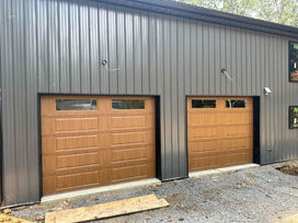 Ranch garage door Panel in golden oak with standard glass
