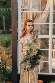 420 Styled Shoot with a Hemp Bar by Hemp House at Moser Manor Farms in Chattanooga, TN photographed by Ivey Photo