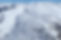 Luftaufnahme der verschneiten Penkenbahn-Pisten in Mayrhofen, Tirol.