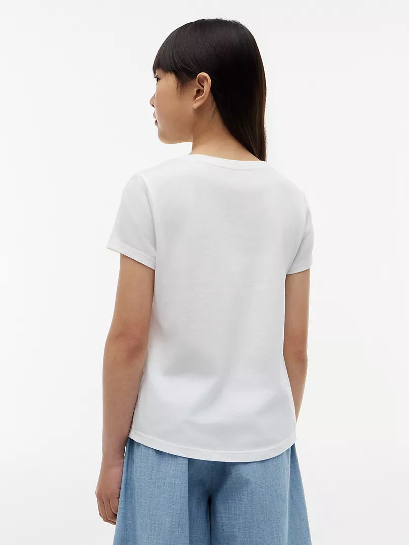 Thumbnail: Tommy Hilfiger tee and cap