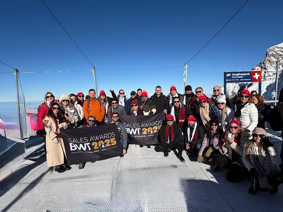 Cerimônia nos Alpes Suíços marca a premiação do Sales Awards 2025